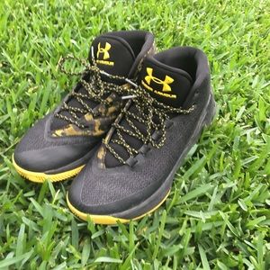 Under Armour—Steph Curry 3s. SIZE 10